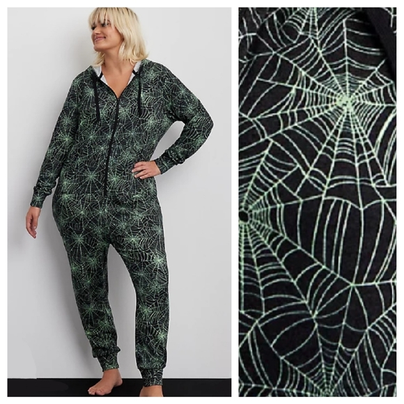 🖤Fleece Hooded Onsie - Picture 1 of 7